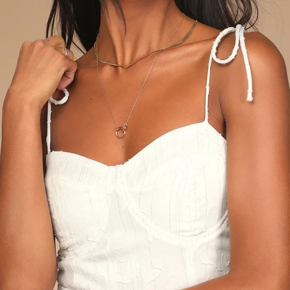 Loveliest Looks White Floral Jacquard Tie-Strap Midi Dress - Picture 5 of 10